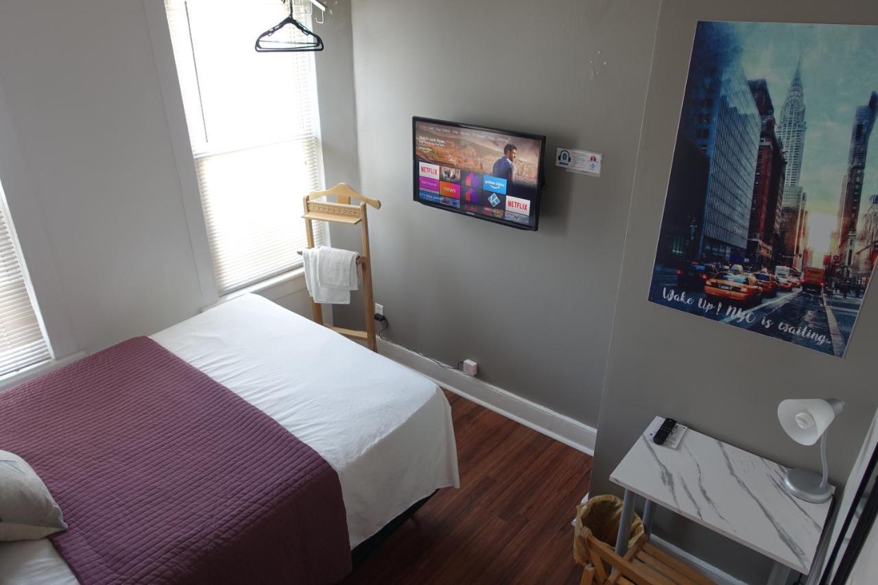 نيوآرك Best Room Nyc✈︎Ewr Layover➤Walk To Nyc Subway المظهر الخارجي الصورة